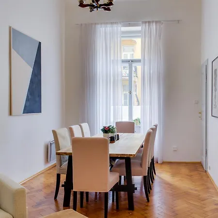 Appartement Charles Bridge Beauty Veleslavinova Czpr02 Prague